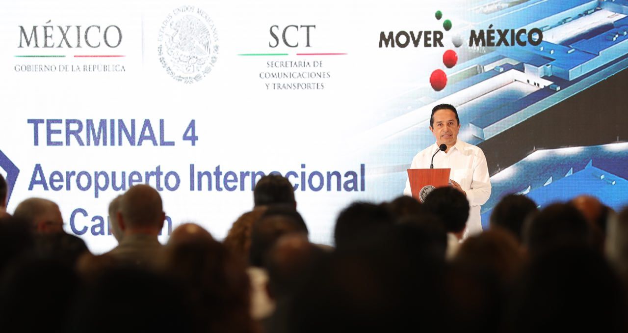 Nueva terminal del aeropuerto de Cancún ensancha la puerta para la llegada de mayores oportunidades para tener más trabajo: Carlos Joaquín