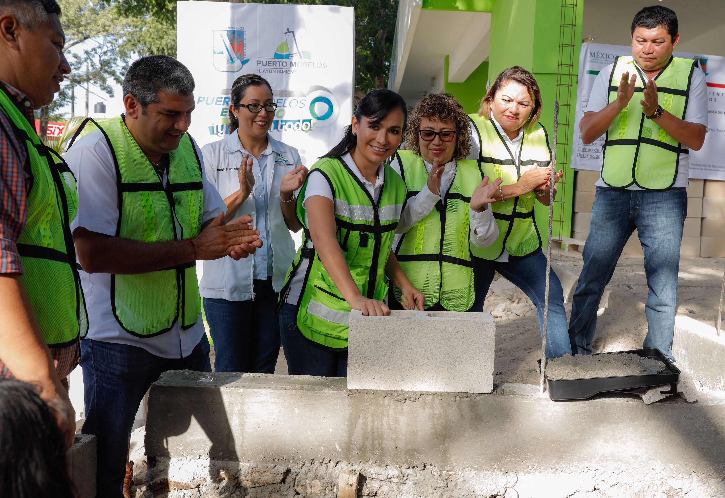 Gobierno de Laura Fernández consolida más de 25 obras públicas durante 2017
