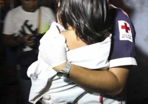 Hallan a 3 niños encadenados en Cancún; indagan violencia