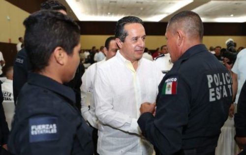 Policía mejor capacitada es clave para la protección de los quintanarroenses: Carlos Joaquín