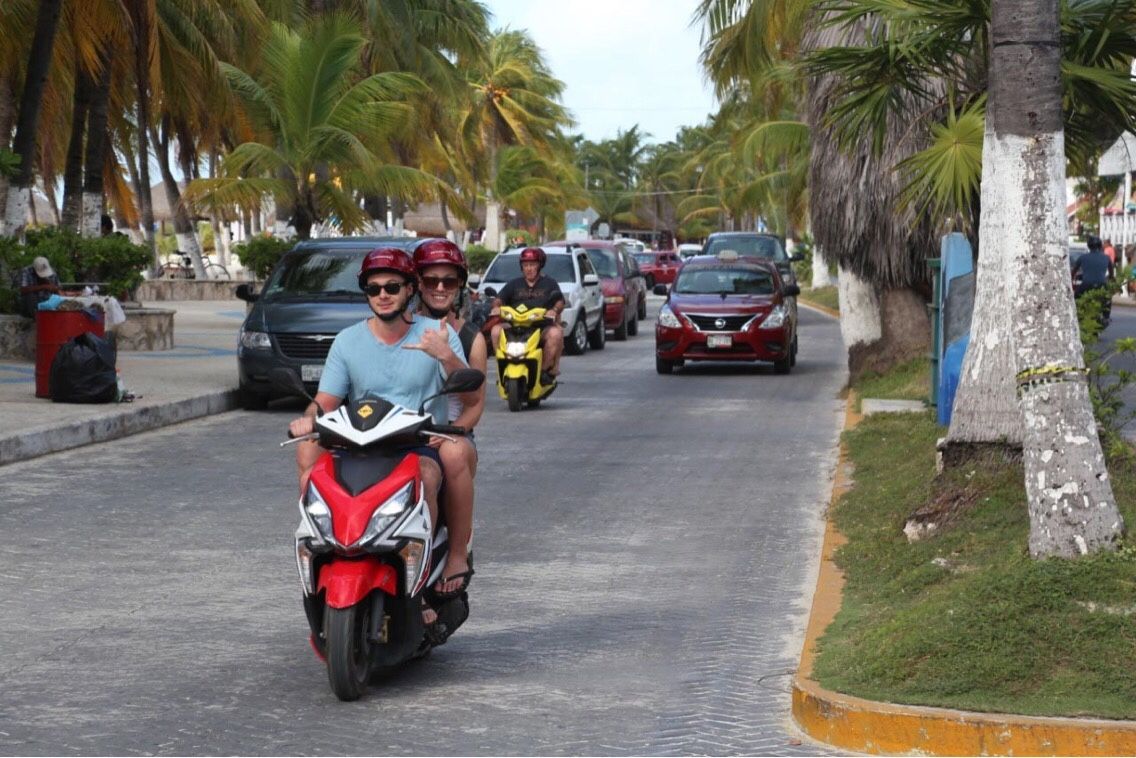 Aprueba Cabildo de Isla Mujeres reglamento para poner orden al transporte público