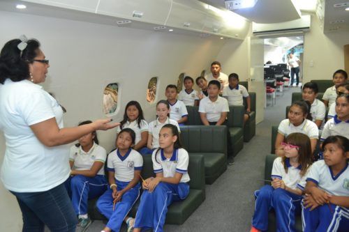 Fundación de Parques y Museos de Cozumel impulsa afinidad infantil hacia la bandera mexicana