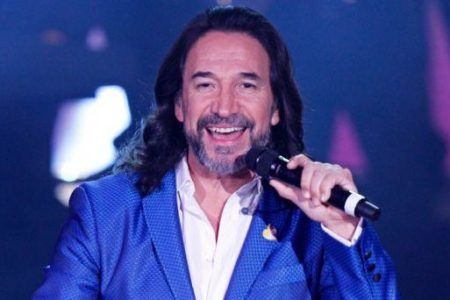 Marco Antonio Solís, “El Buki”, revelará detalles de su vida privada en documental biográfico