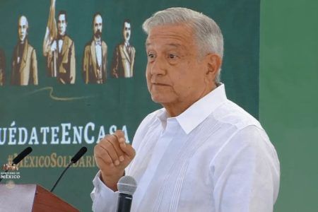 Hay una estrategia en nuestra contra para evitar que Morena tenga mayoría en San Lázaro: AMLO