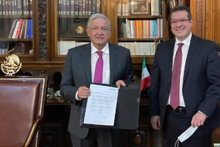 Acuerdo Nacional por la Democracia es una “gran contribución” para elecciones limpias: AMLO