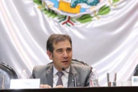 Decir que estamos contra un partido es admitir que coaliciones buscan burlar la Constitución: INE