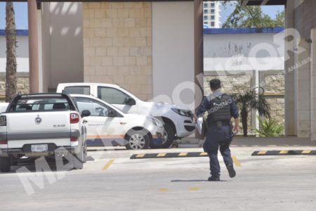 Lanzan ráfagas de bala contra Televisa en Cancún