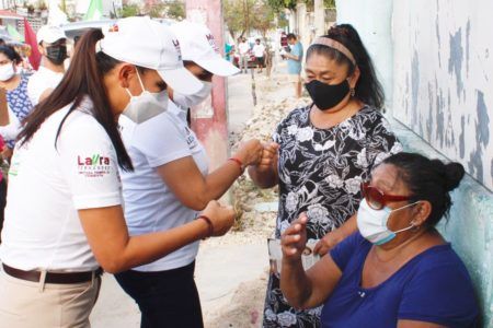 Fortalecerá Laura Fernandez programa social para ampliar cobertura