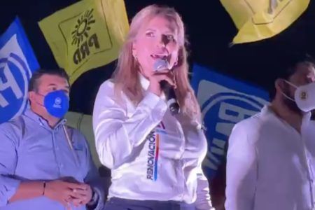 Al grito de ¡Renovación ya! Lili Campos arranca campaña para ser presidenta municipal de Solidaridad