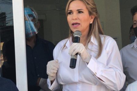 Amordaza Tribunal Electoral a Lili Campos, “por subir un video al feis”