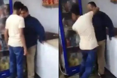 Indignante; sujeto golpea a una persona con síndrome de Down en la Ciudad de México