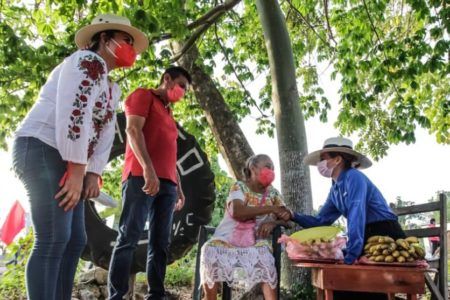 Mujeres emprendedoras merecen todo el apoyo: Chepe Contreras.