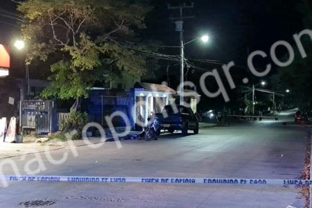 Ataque a balazos deja un muerto y tres heridos en Cancún