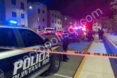 Hieren de bala a defensor de mujeres en Cancún