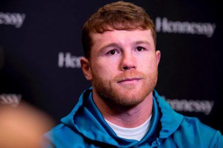 “Hago ver fáciles mis peleas porque entreno duro”: ‘Canelo’ Álvarez