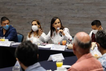 MODIFICAR LEY DE NAVEGACIÓN EN BENEFICIO DEL SECTOR NÁUTICO Y PESCADORES, COMPROMISO DE LAURA FERNÁNDEZ