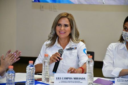 Lili Campos trabaja en propuestas para sacar a Solidaridad del abandono en el que se encuentra y devolver la tranquilidad a las familias solidarenses.