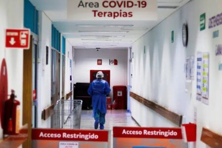 México registra más de 500 hospitales libres para pacientes COVID-19