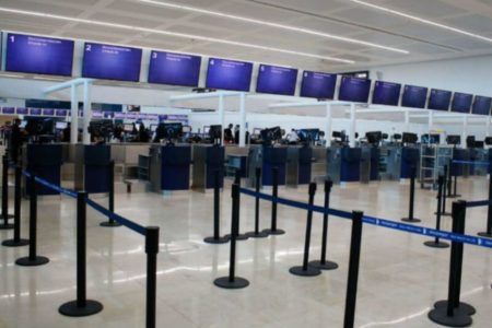 Casi 400 operaciones tendrá el aeropuerto de Cancún este martes