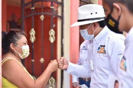 Ofrece Chucho Pool apoyos a familias afectadas por la pandemia