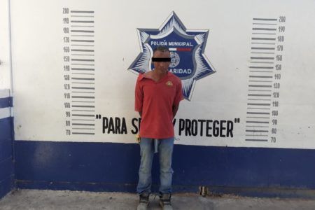 A martillazos resuelven diferencias albañiles en Playa del Carmen