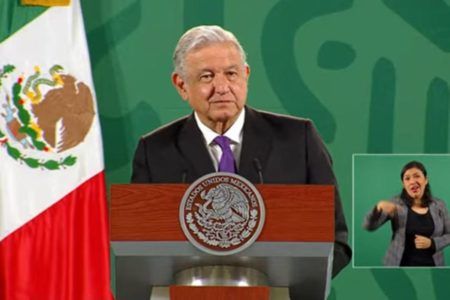 AMLO promete hacer públicos contratos de Pegasus con dependencias de gobiernos anteriores