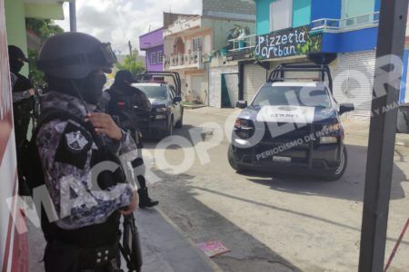 BUCAN DROGSS Y ARMAS. Catean domicilio en la colonia Nueva Creación en casada “tapizada de disparos”