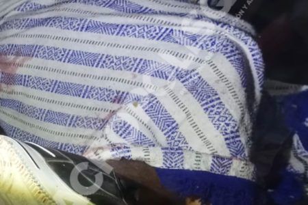 ARRECIAN LAS EJECUCIONES EN LA COLOSIO.- Un nuevo ejecutado, ensabanado y encajuelado y se suma a la lista de 62 asesinatos