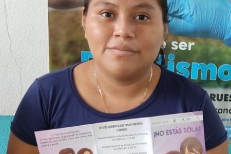 CONTINÚAN PLÁTICAS DE PREVENCIÓN Y CUIDADO DE LA SALUD EN COMUNIDADES DE TULUM