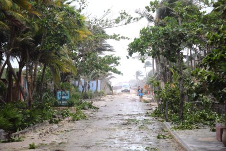 ‘Grace’ se convierte otra vez en huracán; impactará en Veracruz