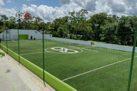 IMPULSA GOBIERNO DE LAURA FERNÁNDEZ AL DEPORTE EN LEONA VICARIO CON EL MEJORAMIENTO DE INSTALACIONES