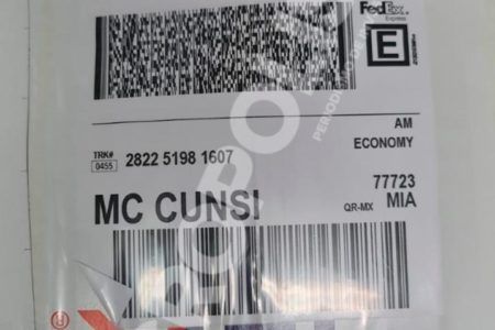 PERRA DROGA.- La unidad canina detecto un laque con drogas en la terminal de autobuses