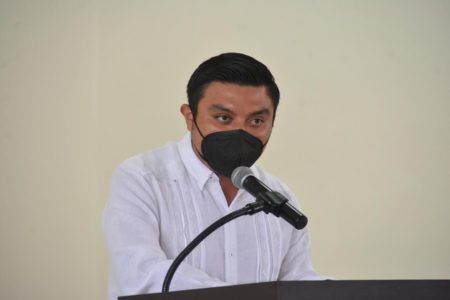 Con voluntad política habrá mayores avances para los taxistas de Solidaridad