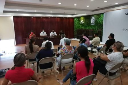 DIRECTORES DEL AYUNTAMIENTO DE ISLA MUJERES ABONARÁN A LOS TRABAJOS DE ENTREGA RECEPCIÓN DE LA ADMINISTRACIÓN PÚBLICA