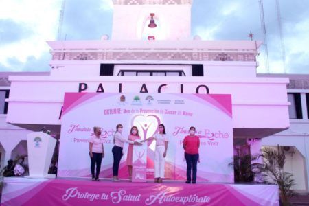 DIF Quintana Roo Inicia en Solidaridad campaña estatal de prevención de cáncer de mama
