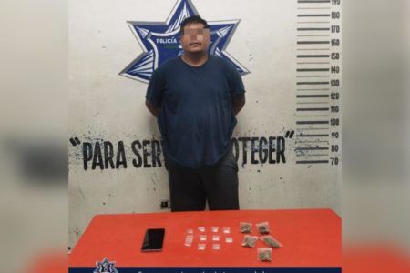 ATORÓN CON AMPLIO SURTIDO DE DROGAS.- Cae un narquillo más en Villas del Sol