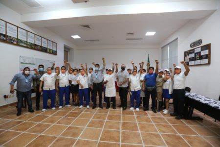 En consulta democrática, las y los trabajadores del Parque Xel Há legitimaron su Contrato Colectivo de Trabajo