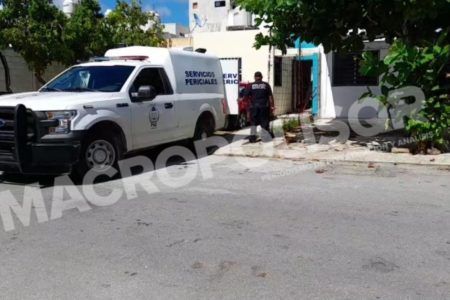 ESCAPÓ POR LA PUERTA FALSA.- Cura mal de amores con la muerte en Playa del Carmen
