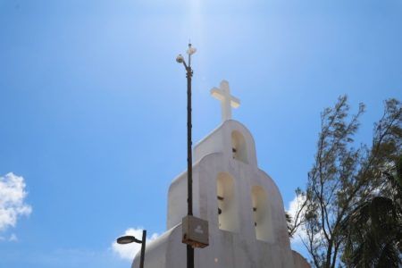 Gobierno de Lili Campos dotará a la Quinta Avenida de sistema de seguridad con conexión al C5