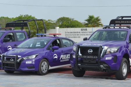 RESCATAN DEL SUICIDIO A JOVEN MUJER.- Policías municipales ayudan a familia de una lamentable pérdida