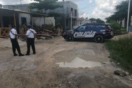 HALLAN A MUJER MUERTA.- Un vecino de la zona de In House encontró el cadáver