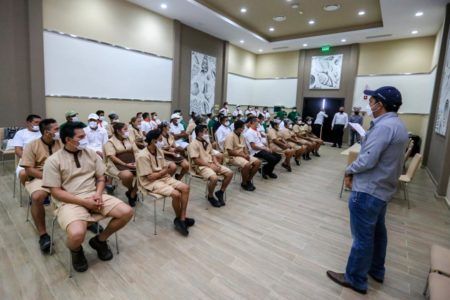 LAS Y LOS TRABAJADORES DEL HOTEL RIU DUNAMAR LEGITIMARON SU CONTRATO COLECTIVO DE TRABAJO