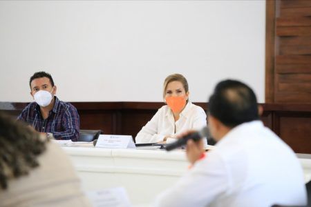Auditoría externa investigará gestión de Laura Beristain