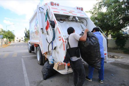 Legal combate a emergencia sanitaria por basura en Solidaridad