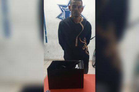 Atrapan infraganti a ladrón de caja fuerte