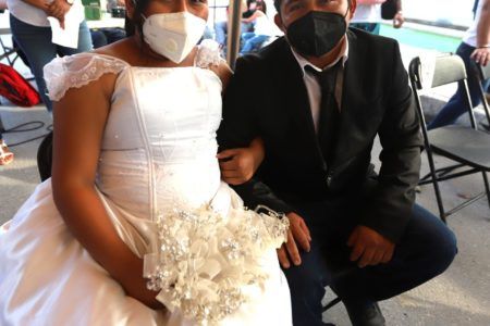 Invitan en Puerto Morelos a participar en las Bodas Colectivas 2022