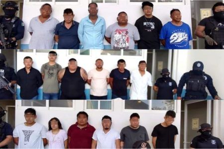 Detienen a 18 narcomenudistas y extorsionadores en la zona turística de Playa del Carmen 