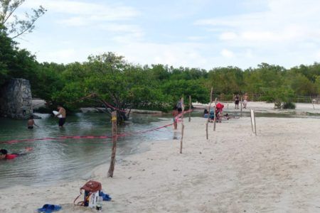 Serán sancionados bañistas que incumplan reglamento en playa Punta Maroma