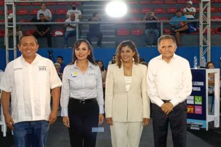 Solo debatieron cuatro candidatos, pues Mara Lezama no llegó