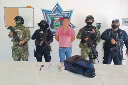 PERSECUCIÓN. Policía de Tulun captura a sujeto con diversas drogas
